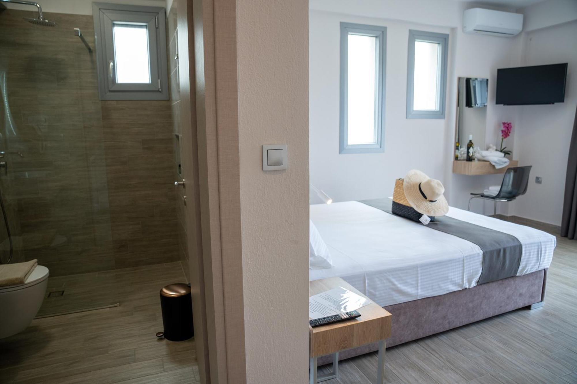 La Cruz Luxury Apartments Stavros  Exterior photo
